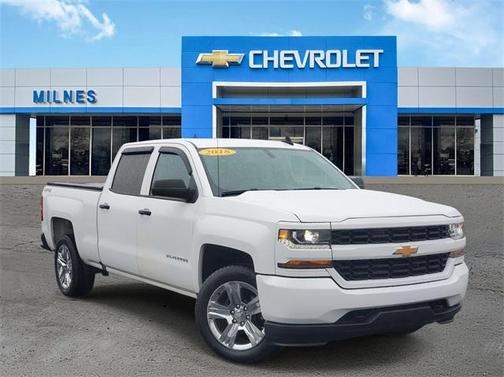 2018 Chevrolet Silverado 1500 Custom
