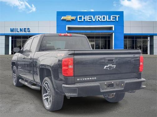 2017 Chevrolet Silverado 1500 Custom