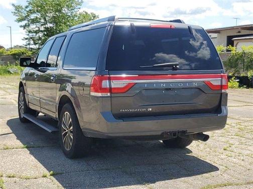 2017 Lincoln Navigator L Select