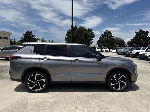 2022 Mitsubishi Outlander SE 2.5 2WD