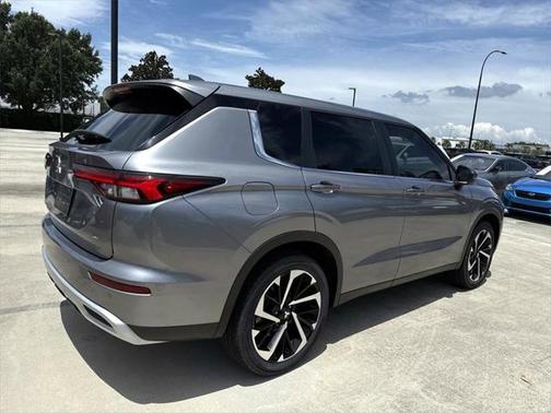 2022 Mitsubishi Outlander SE 2.5 2WD