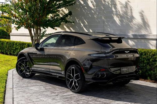 2026 Aston Martin DBX 707