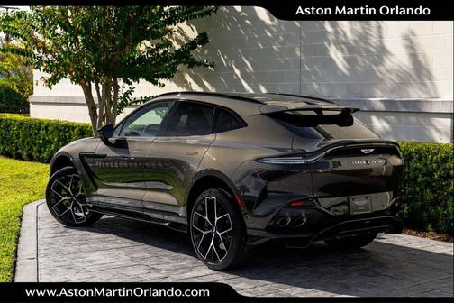 2026 Aston Martin DBX 707