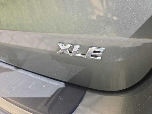 2014 Toyota Sienna XLE