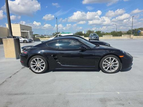 2019 Porsche 718 Cayman Coupe