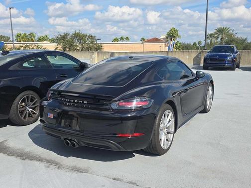 2019 Porsche 718 Cayman Coupe