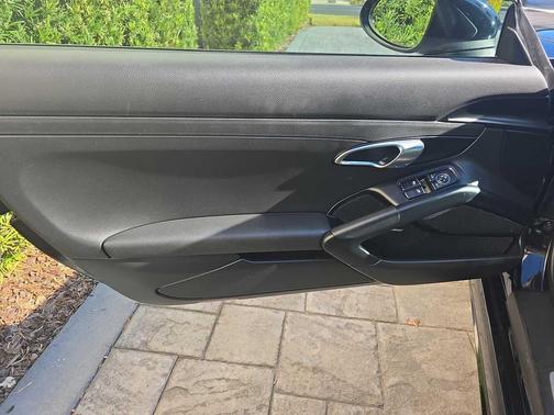 2019 Porsche 718 Cayman Coupe