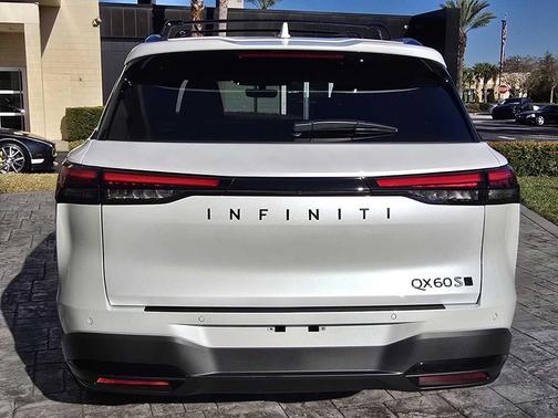 2026 INFINITI QX60 Base