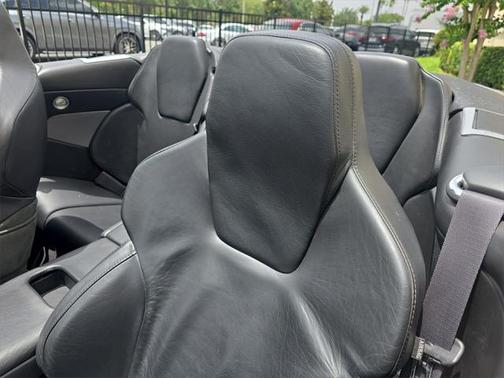 2006 Aston Martin DB9 Volante