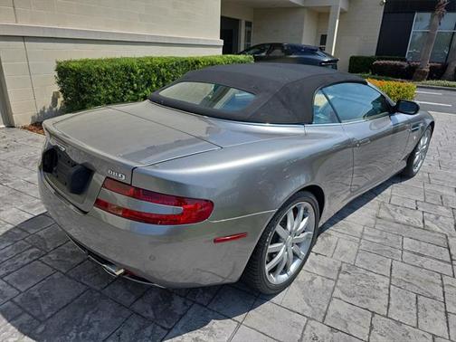 2006 Aston Martin DB9 Volante