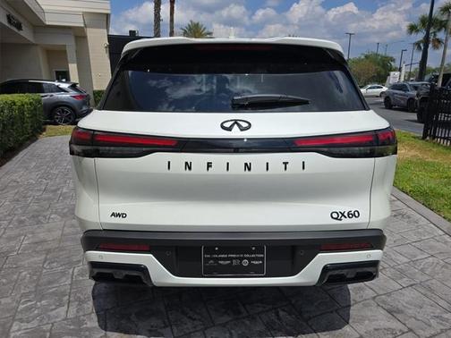 2025 INFINITI QX60 Luxe