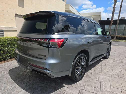 Dynamic Metal/Black Obsidian 2026 INFINITI QX80 AUTOGRAPH AWD