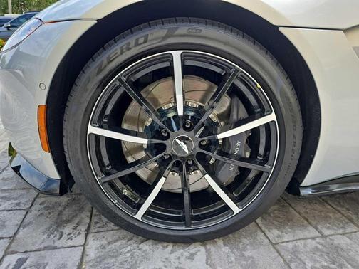 2023 Aston Martin Vantage Coupe