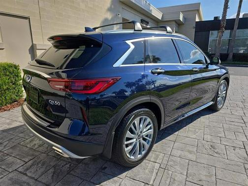 2025 INFINITI QX50 Luxe AWD