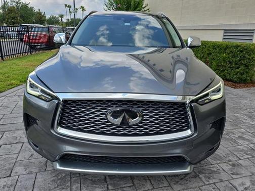 2024 INFINITI QX50 LUXE