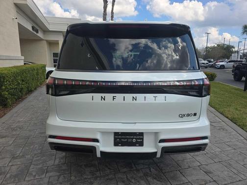 2026 INFINITI QX80 AUTOGRAPH