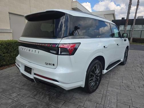 2026 INFINITI QX80 AUTOGRAPH