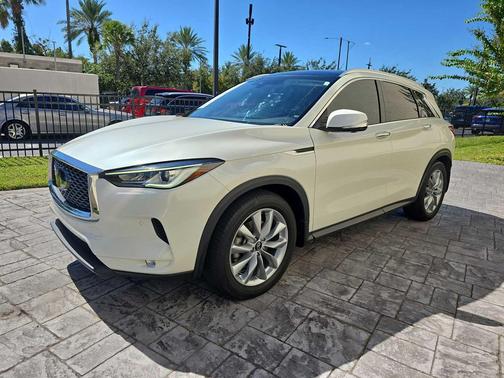 2022 INFINITI QX50 ESSENTIAL