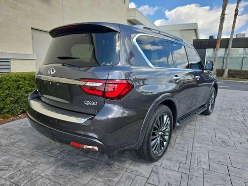 2024 INFINITI QX80 SENSORY AWD