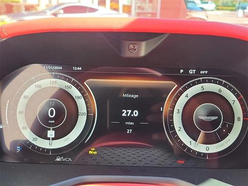 2025 Aston Martin DBX 707