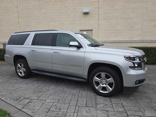 2019 Chevrolet Suburban LT