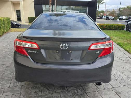 2013 Toyota Camry SE
