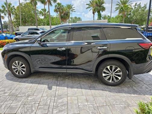 2024 INFINITI QX60 Pure