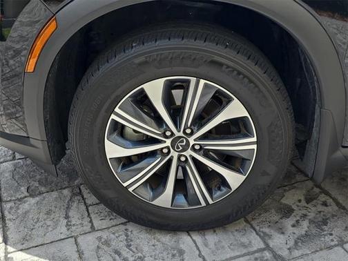 2024 INFINITI QX60 Pure