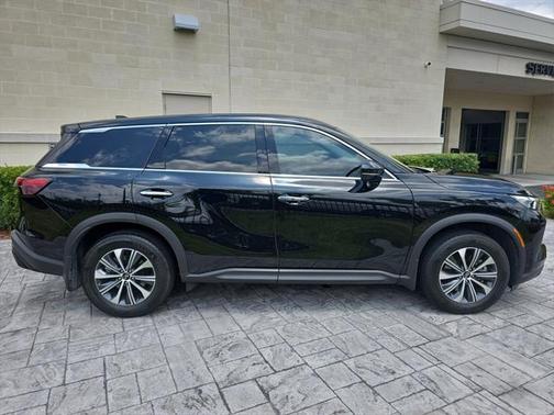 2024 INFINITI QX60 Pure