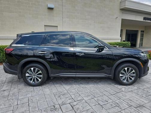 2024 INFINITI QX60 Pure