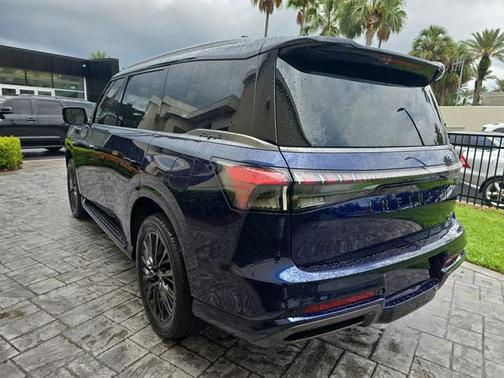 2025 INFINITI QX80 AUTOGRAPH AWD
