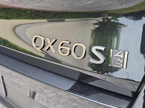 Mineral Black 2027 INFINITI QX60 SPORT AWD