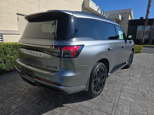 2026 INFINITI QX80 SPORT