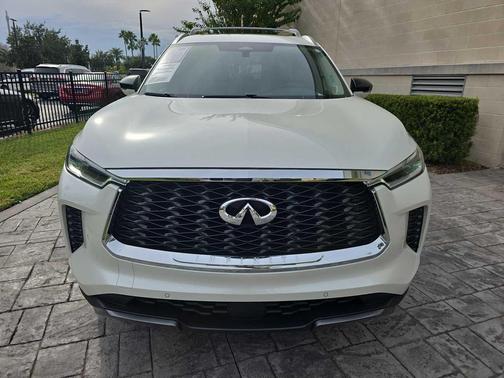 2025 INFINITI QX60 SENSORY