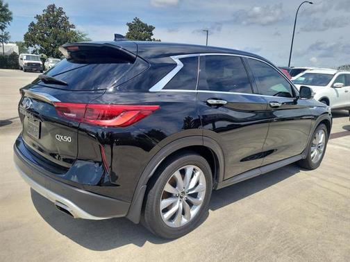 2021 INFINITI QX50 PURE