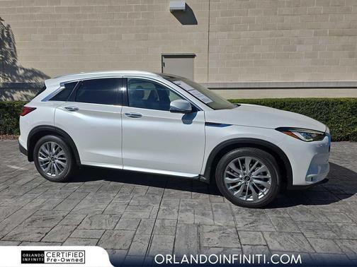 2023 INFINITI QX50 LUXE