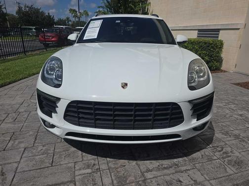 2018 Porsche Macan S
