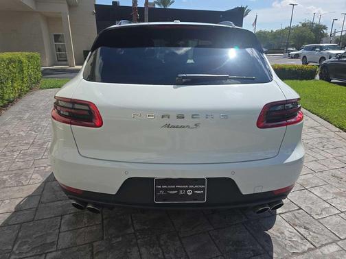 2018 Porsche Macan S