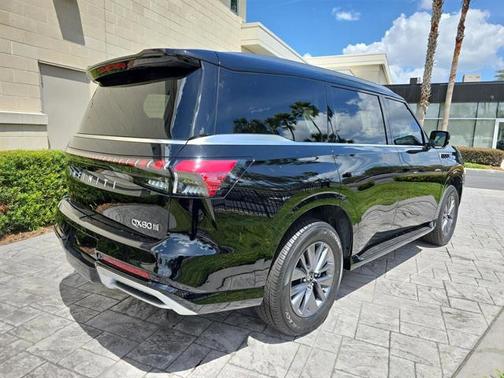 2025 INFINITI QX80 PURE AWD