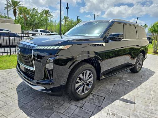 2025 INFINITI QX80 PURE AWD