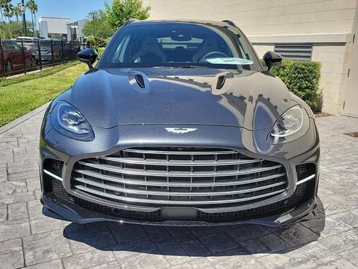 2024 Aston Martin DBX 707