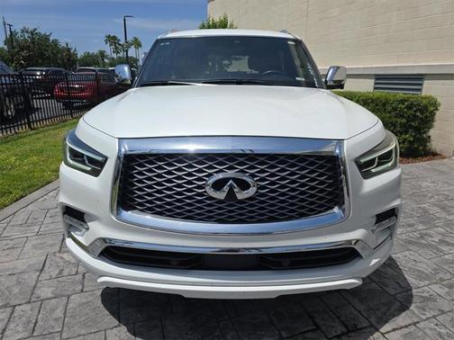 2023 INFINITI QX80 SENSORY AWD