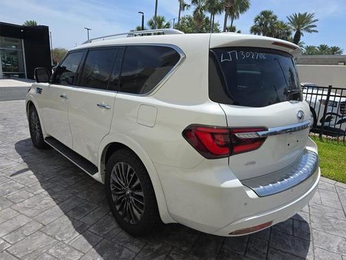 2023 INFINITI QX80 SENSORY AWD