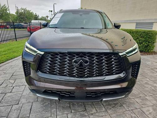 2022 INFINITI QX60 Luxe