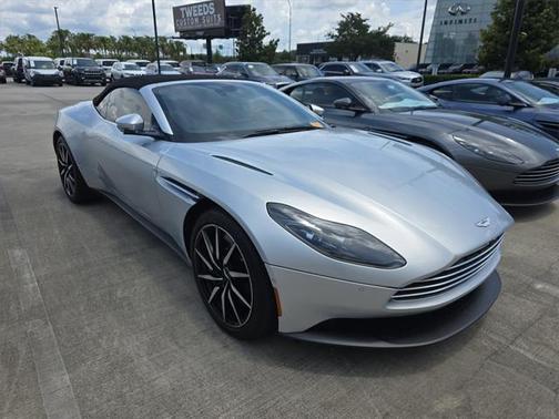 2019 Aston Martin DB11 Volante
