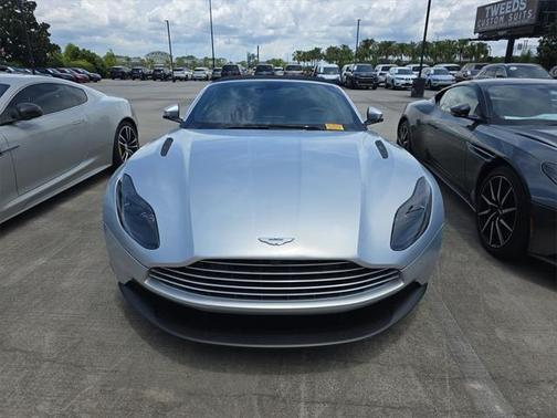 2019 Aston Martin DB11 Volante