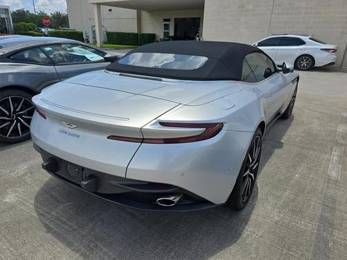 2019 Aston Martin DB11 Volante