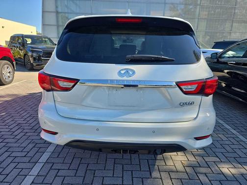 2017 INFINITI QX60 Base