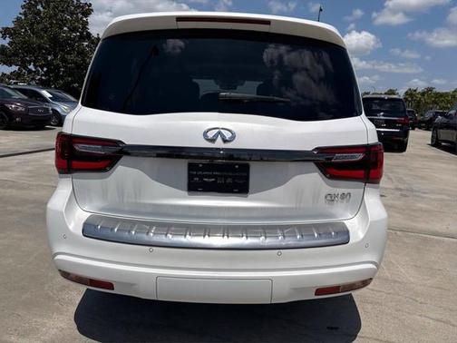 2022 INFINITI QX80 PREMIUM SELECT