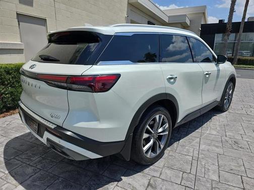 2022 INFINITI QX60 Luxe